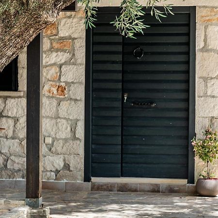 Orama Stone Apartments - Authentic Hospitality In A Historical Location, By Zantewize Εξωτερικό φωτογραφία