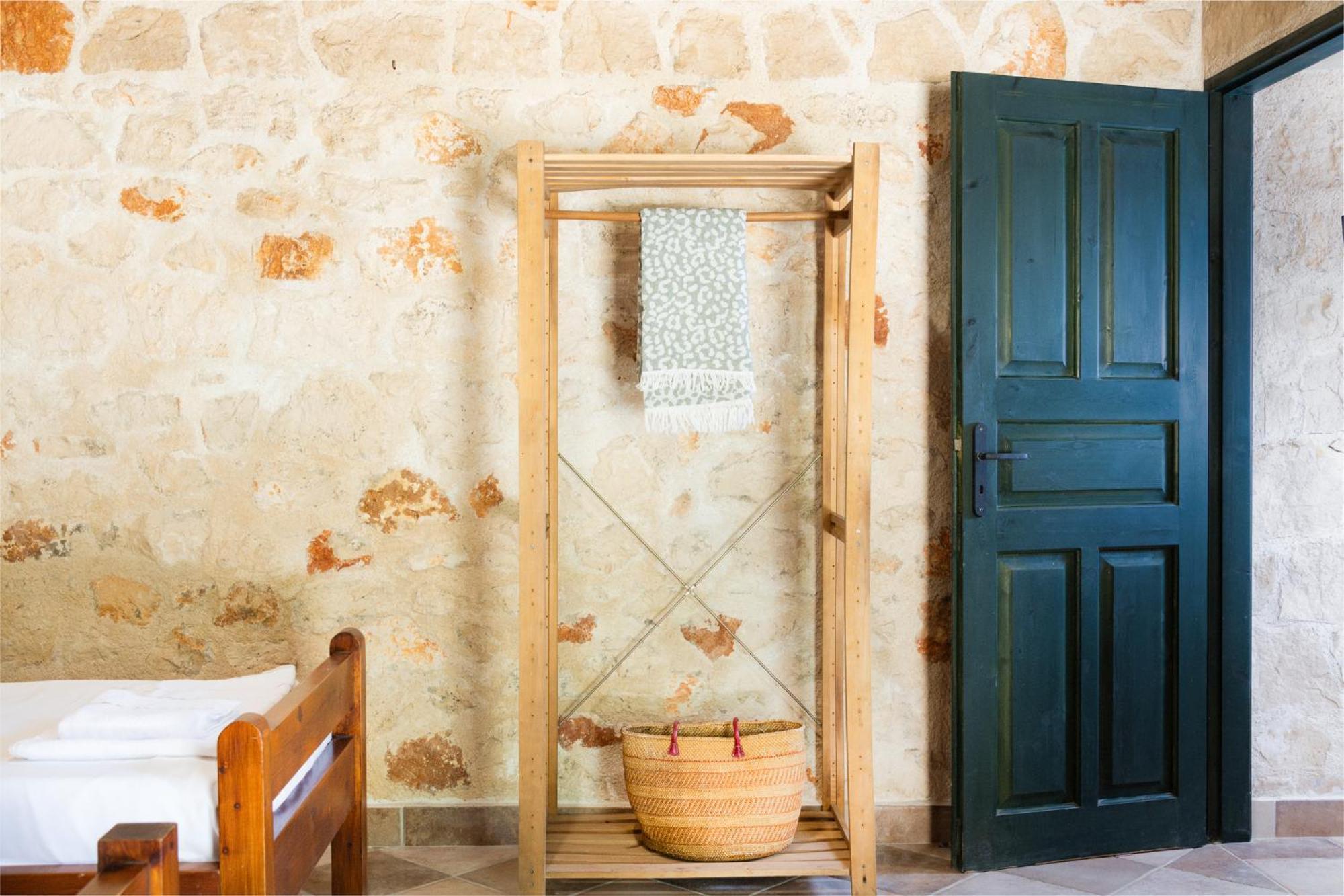 Orama Stone Apartments - Authentic Hospitality In A Historical Location, By Zantewize Δωμάτιο φωτογραφία