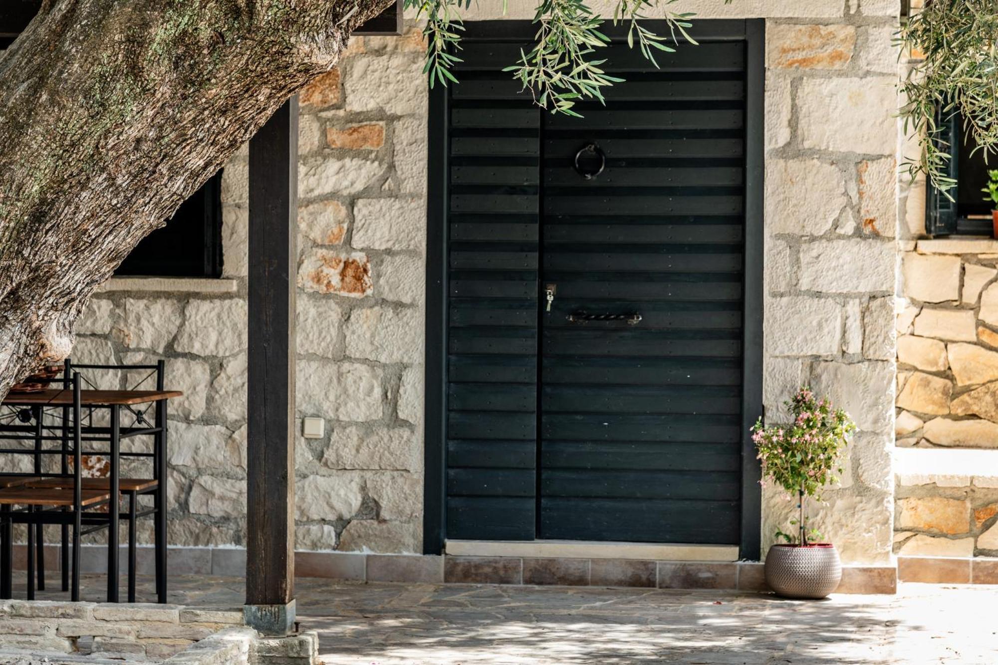 Orama Stone Apartments - Authentic Hospitality In A Historical Location, By Zantewize Εξωτερικό φωτογραφία