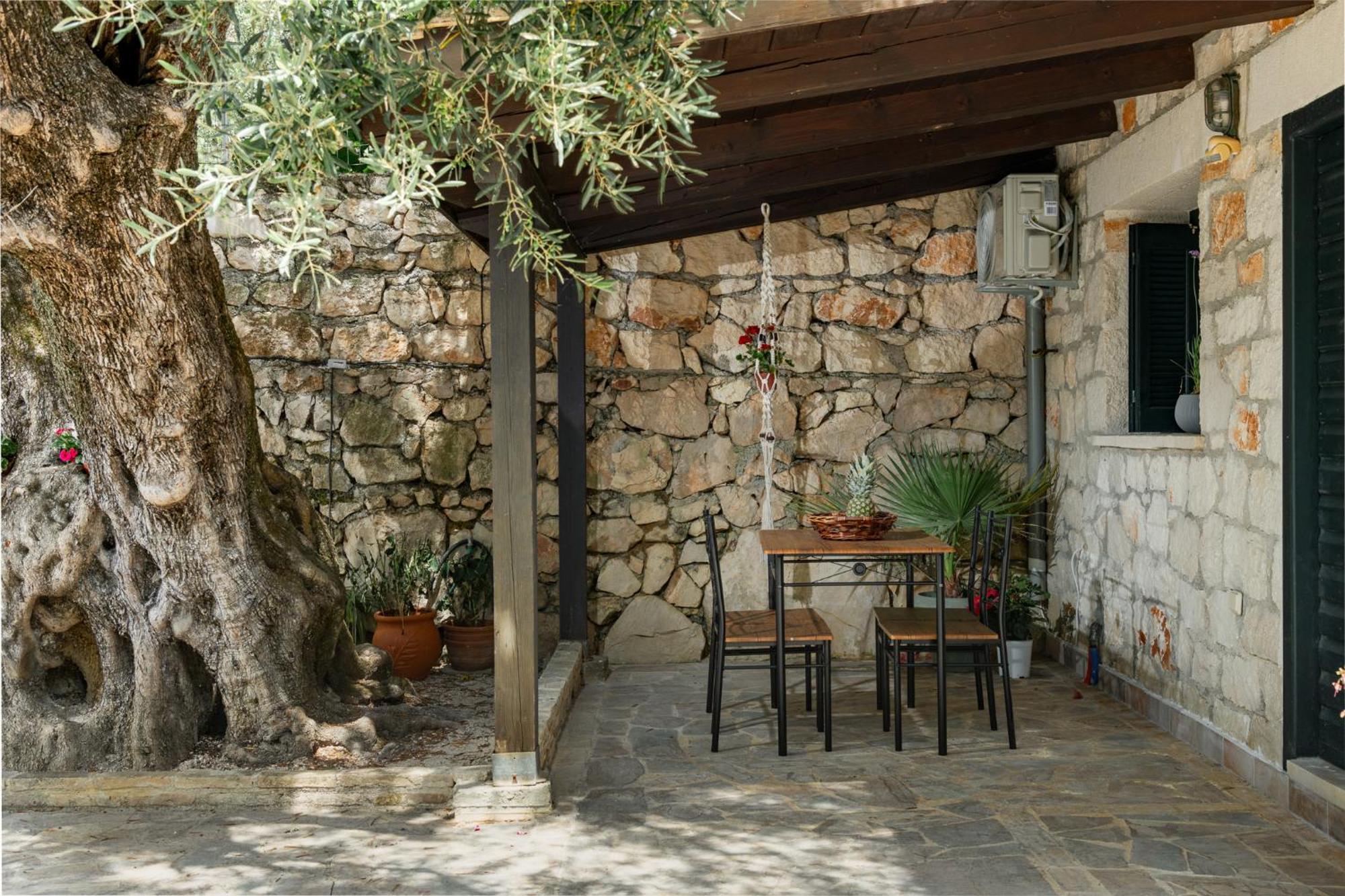 Orama Stone Apartments - Authentic Hospitality In A Historical Location, By Zantewize Εξωτερικό φωτογραφία