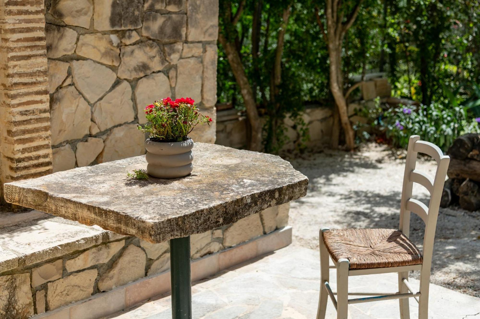 Orama Stone Apartments - Authentic Hospitality In A Historical Location, By Zantewize Εξωτερικό φωτογραφία