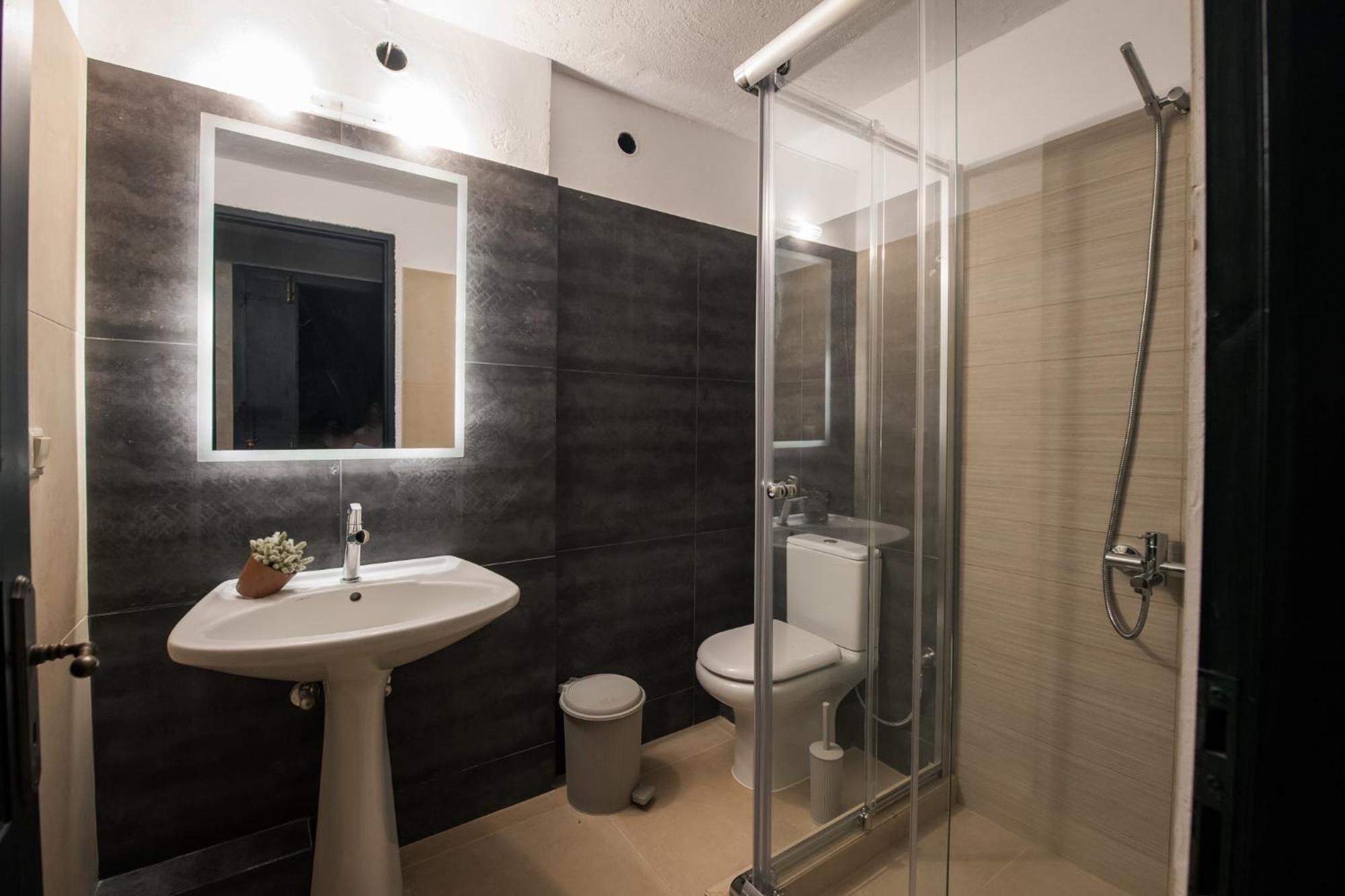 Orama Stone Apartments - Authentic Hospitality In A Historical Location, By Zantewize Δωμάτιο φωτογραφία