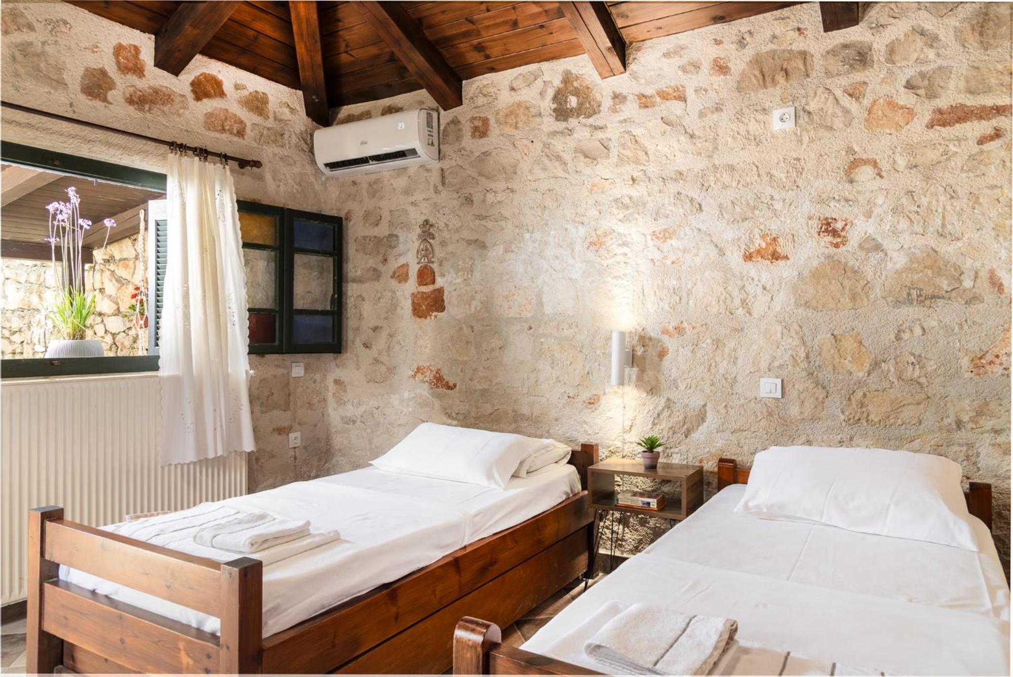 Orama Stone Apartments - Authentic Hospitality In A Historical Location, By Zantewize Δωμάτιο φωτογραφία
