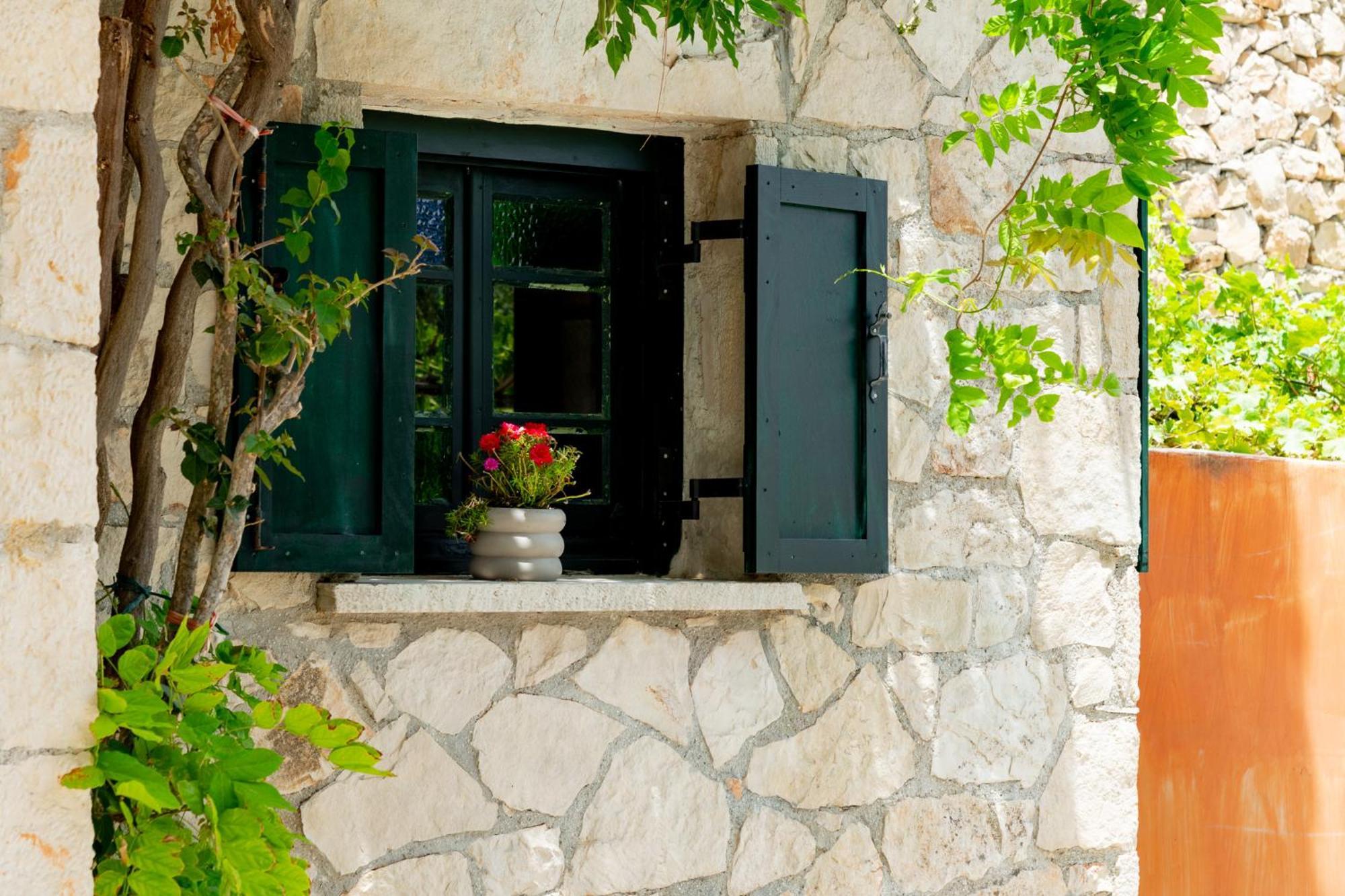 Orama Stone Apartments - Authentic Hospitality In A Historical Location, By Zantewize Εξωτερικό φωτογραφία
